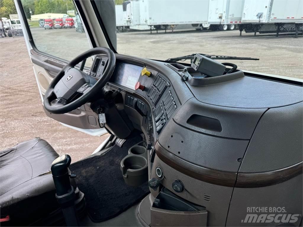 Volvo VNL42T300 Dragbilar