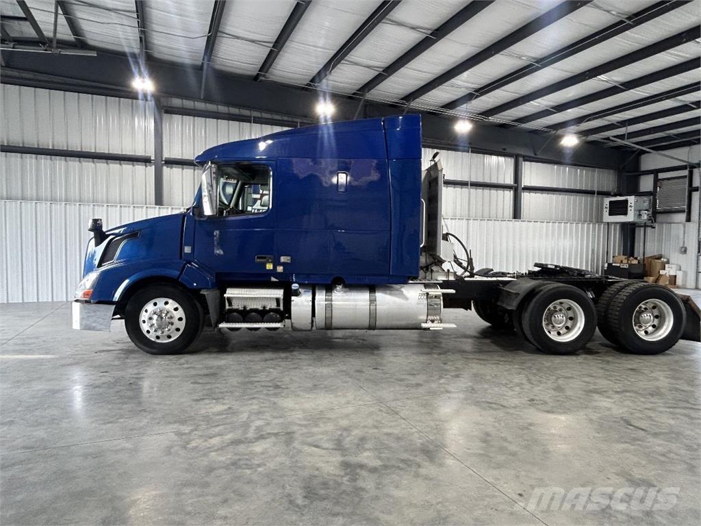 Volvo VNL630 Dragbilar