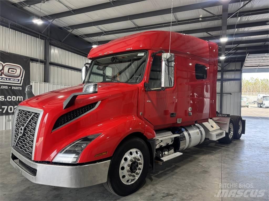 Volvo VNL64T740 Dragbilar