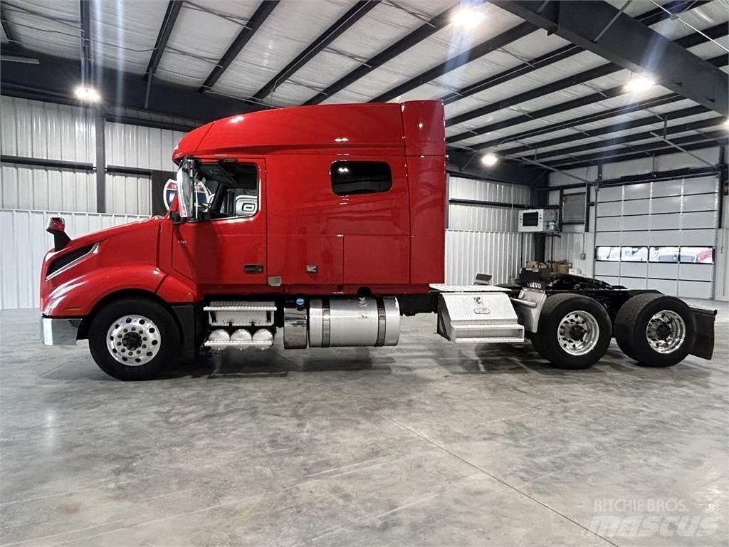 Volvo VNL64T740 Dragbilar