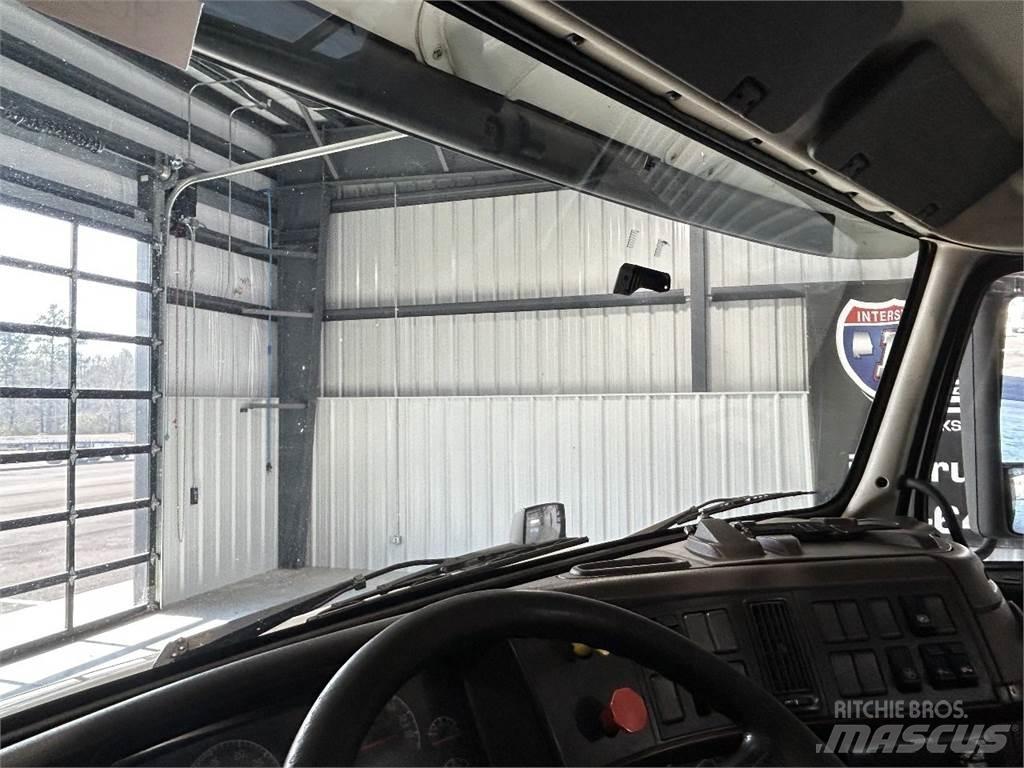 Volvo VNM Dragbilar