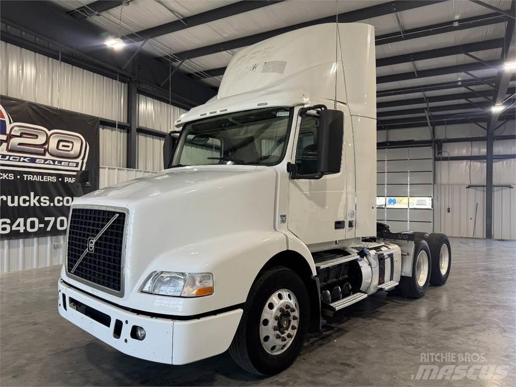 Volvo VNM64T200 Dragbilar