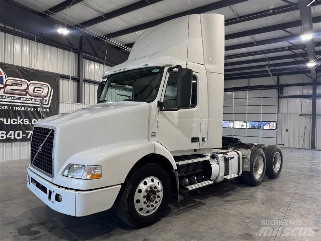 Volvo VNM64T200 Dragbilar