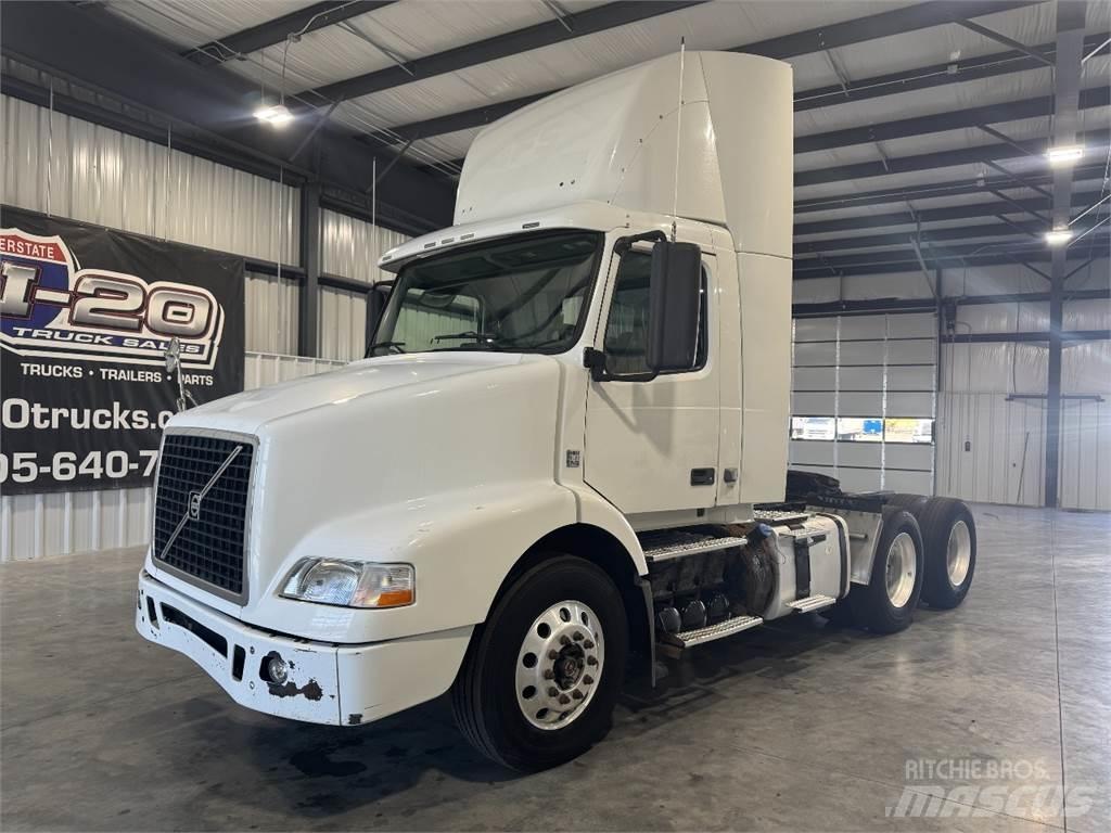 Volvo VNM64T200 Dragbilar