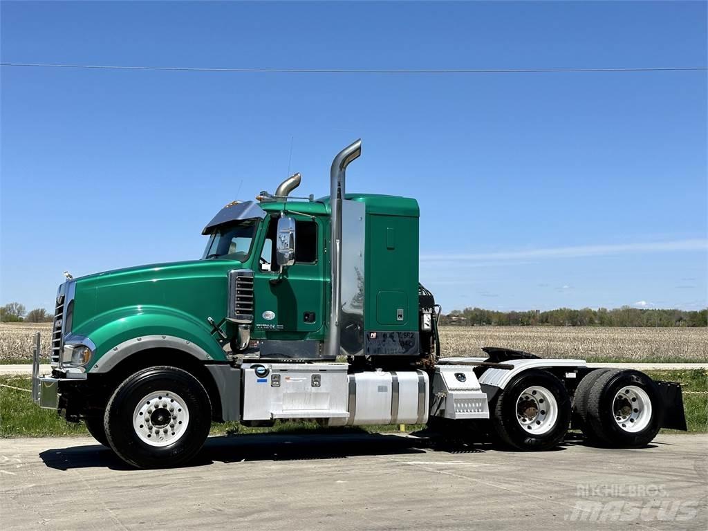 Mack Titan TD713 Dragbilar