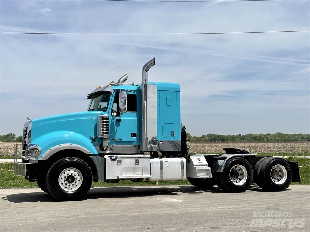 Mack Titan TD713 Dragbilar