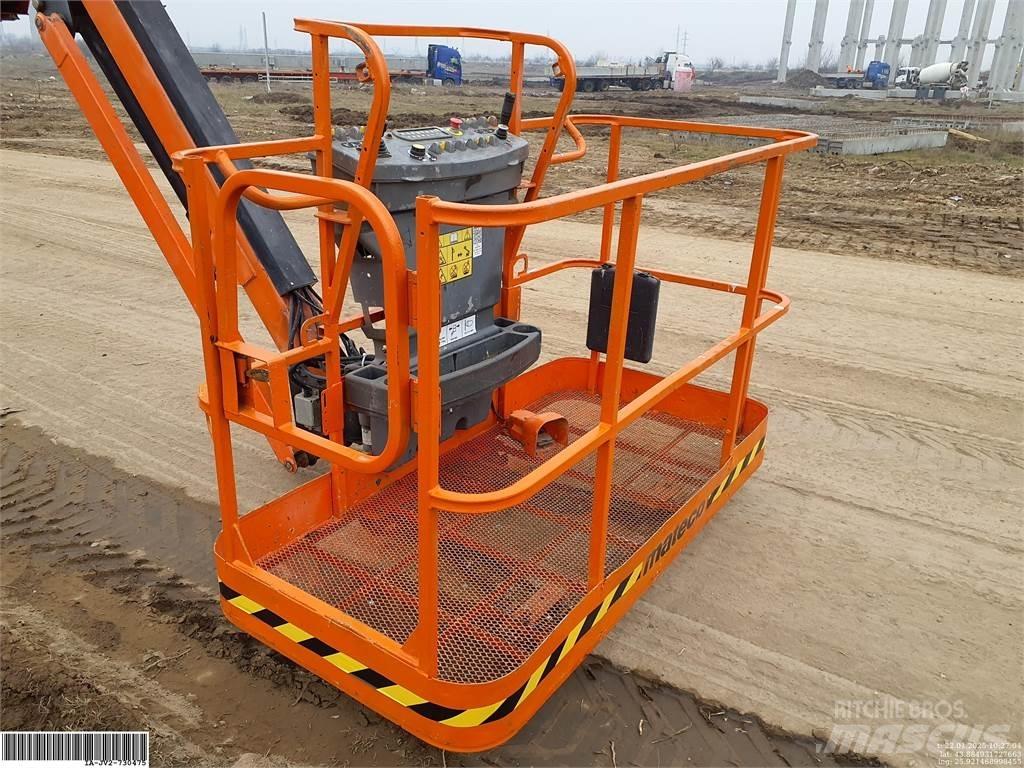 JLG 860SJ Bomliftar