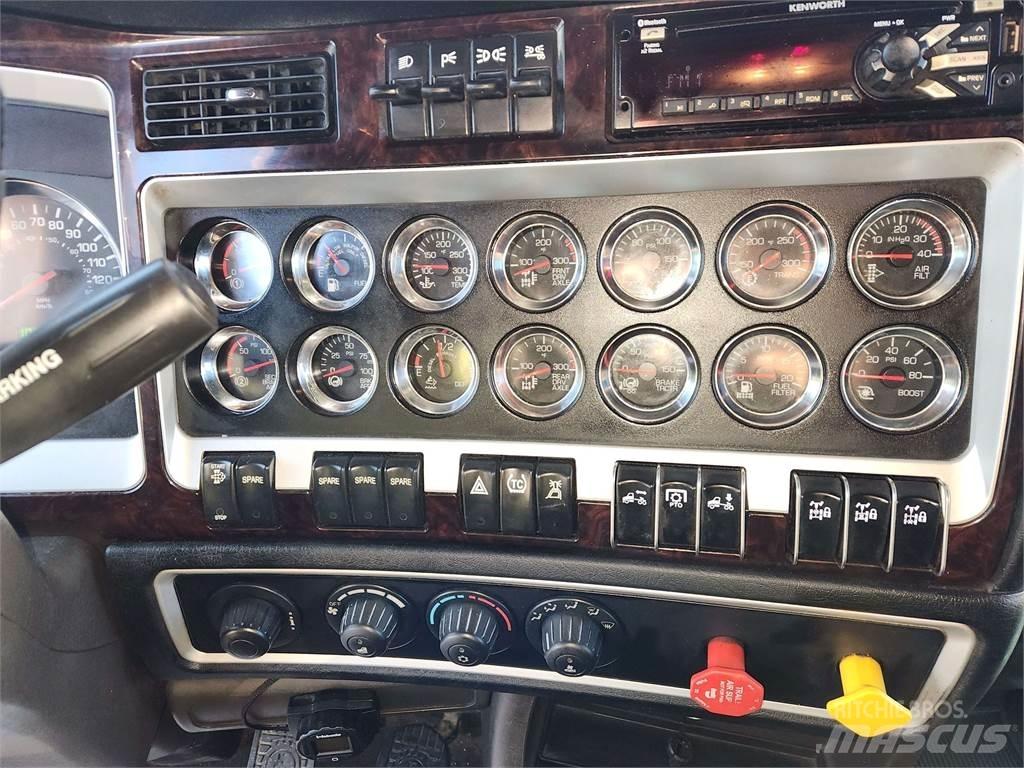 Kenworth W900L Dragbilar