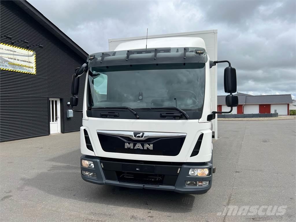 MAN TGL 12.220 Skåpbilar