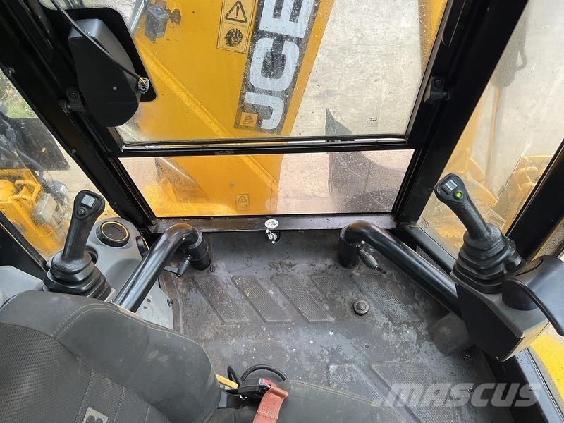 JCB 3CX Compact Bandgrävare