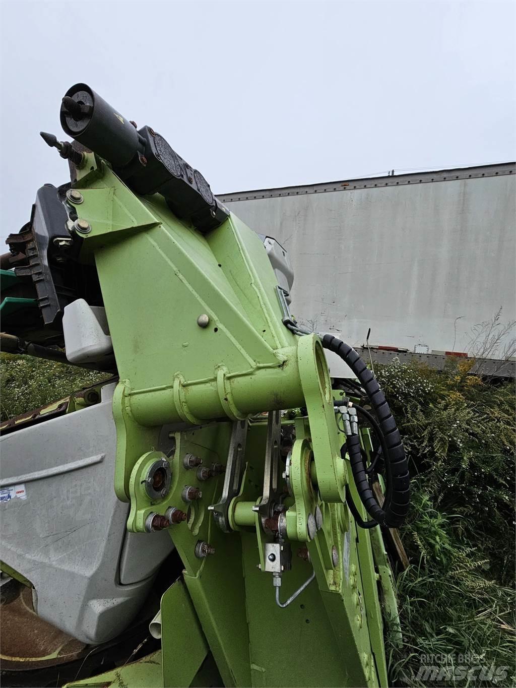 CLAAS ORBIS 750 Övriga