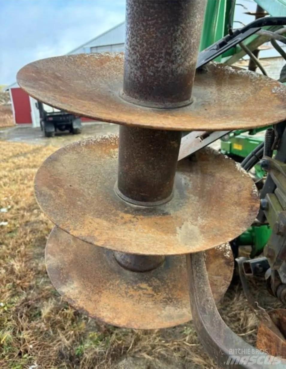 John Deere 637 Övriga