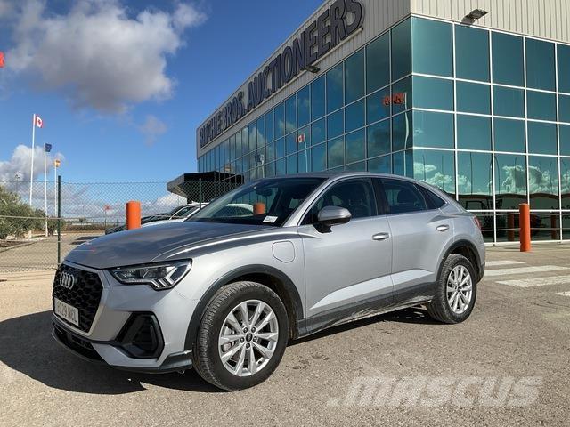 Audi Q3 Personbilar