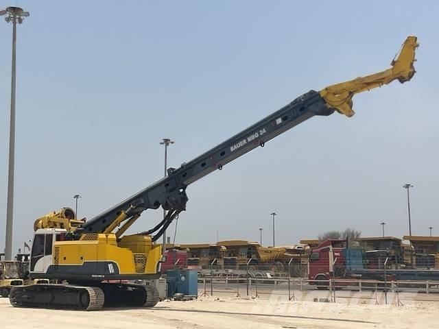 Bauer MBG24 Tunga borr