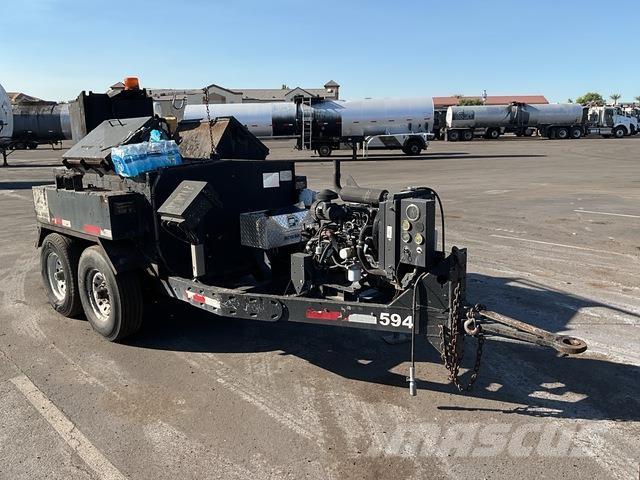  Bearcat BK400D Entreprenad - Övrigt