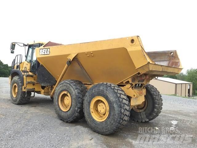 Bell B30E Midjestyrd dumper