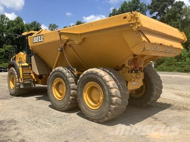 Bell B30E Midjestyrd dumper