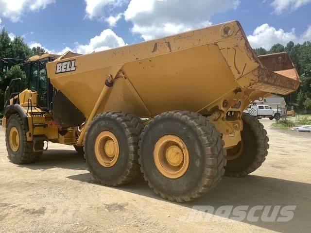 Bell B30E Midjestyrd dumper