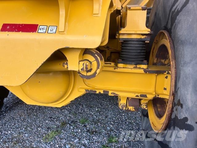 Bell B45E Midjestyrd dumper
