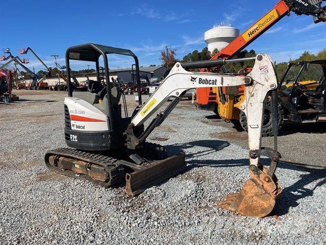 Bobcat E26 Bandgrävare