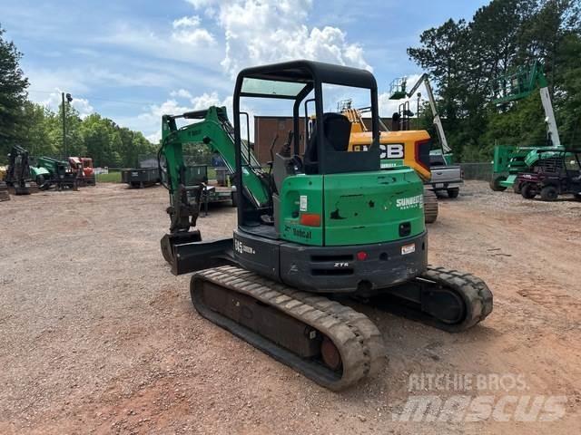 Bobcat E45 Bandgrävare