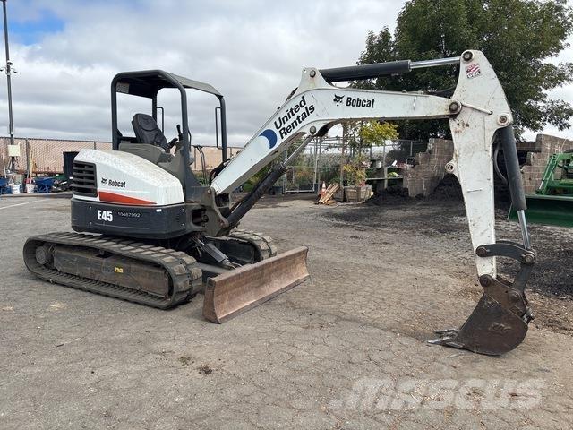 Bobcat E45 Bandgrävare