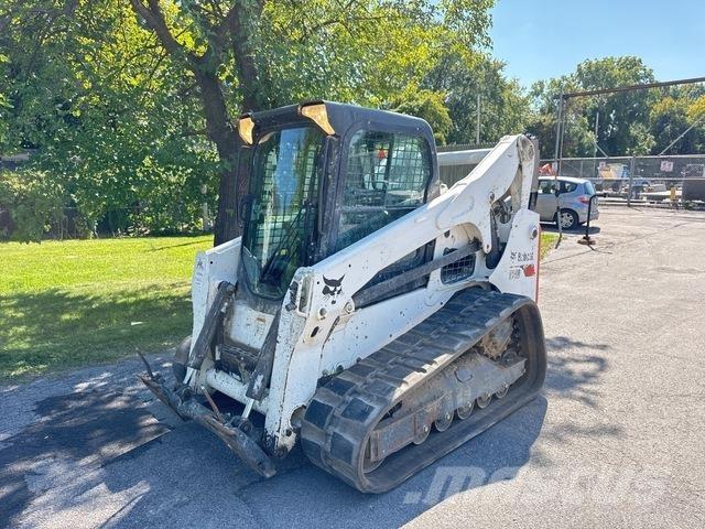 Bobcat T740 Kompaktlastare
