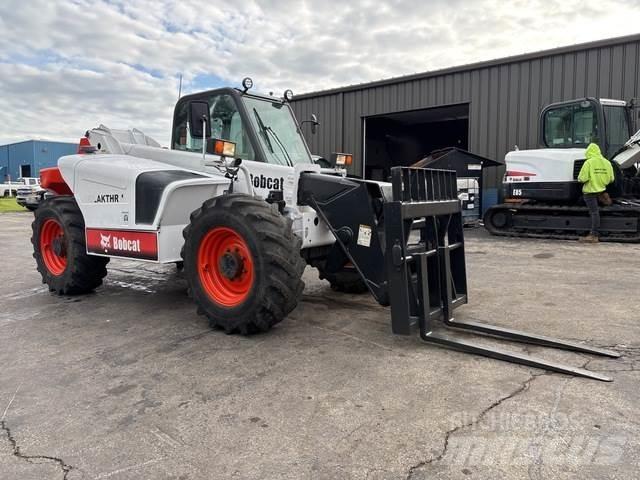 Bobcat V723 Teleskoplastare