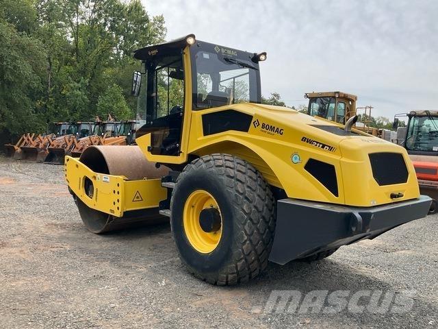 Bomag BW211 D Envalsvältar