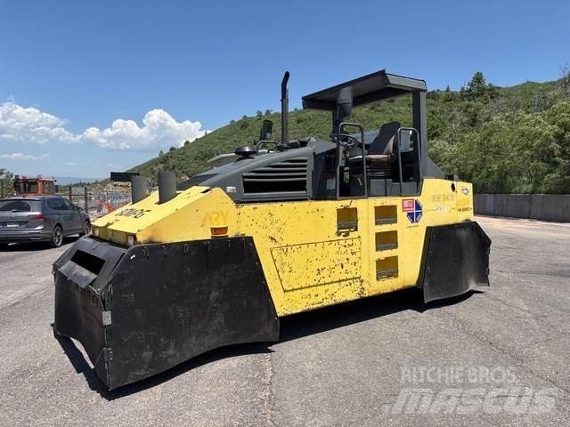 Bomag BW24R Pneumatiska Hjulvältar