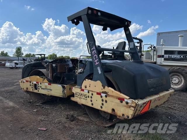 Bomag BW266AD Tvåvalsvältar