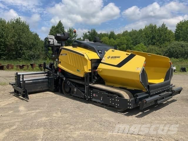 Bomag CR1030T Asfaltsläggningsmaskiner