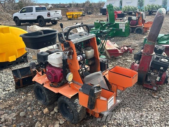 Boss Snowrator Entreprenad - Övrigt