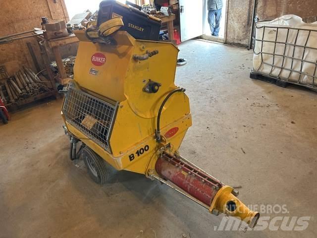  Bunker B100E Lastbilar med betongpump