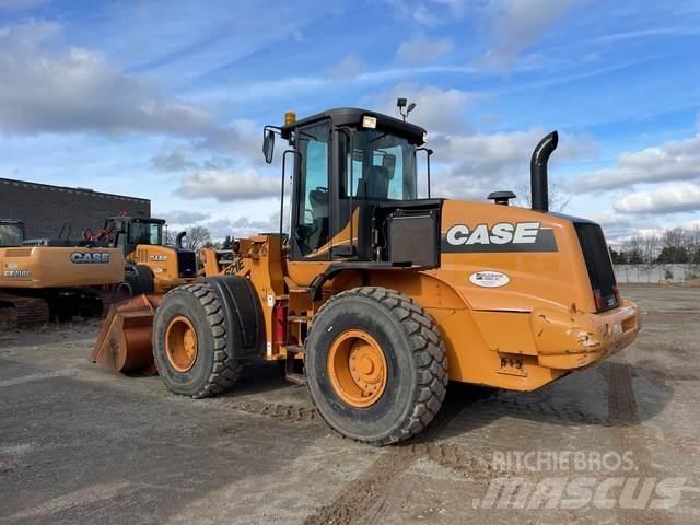 CASE 621E Hjullastare