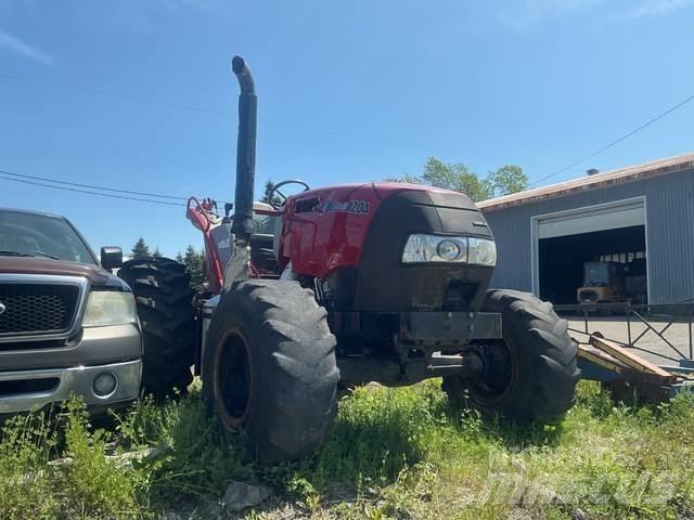 Case IH 120A Traktorer
