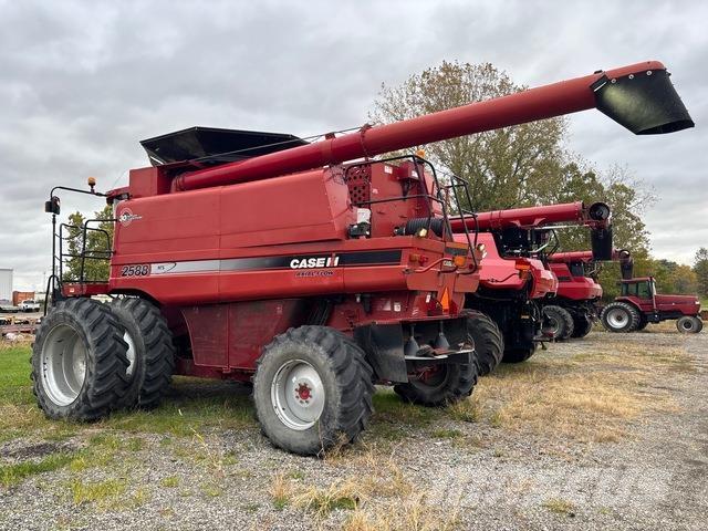Case IH 2588 Skördetröskor