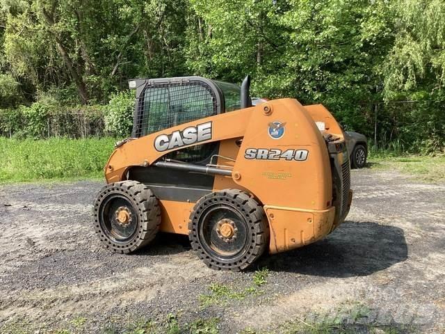 CASE SR240 Kompaktlastare
