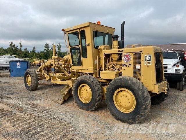 CAT 120G Väghyvlar
