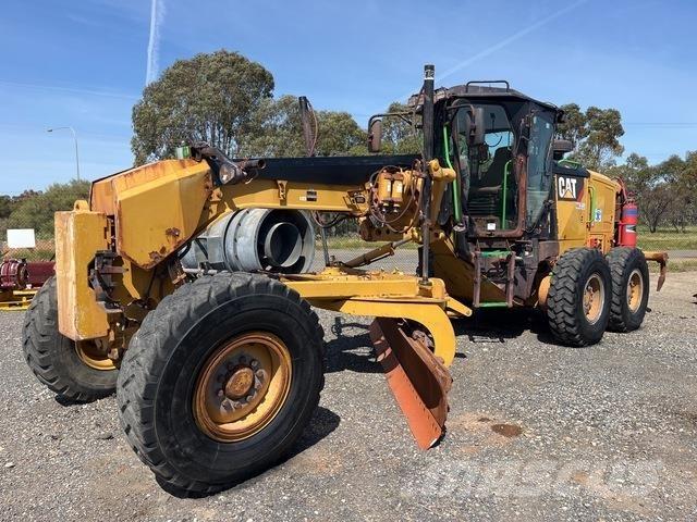 CAT 12M3 Väghyvlar