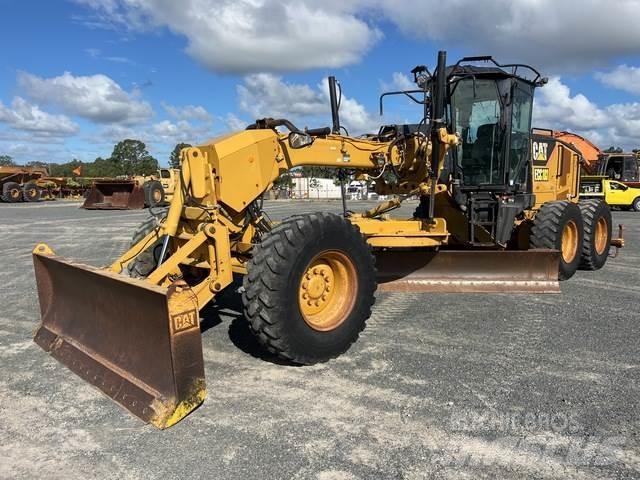 CAT 140M Väghyvlar