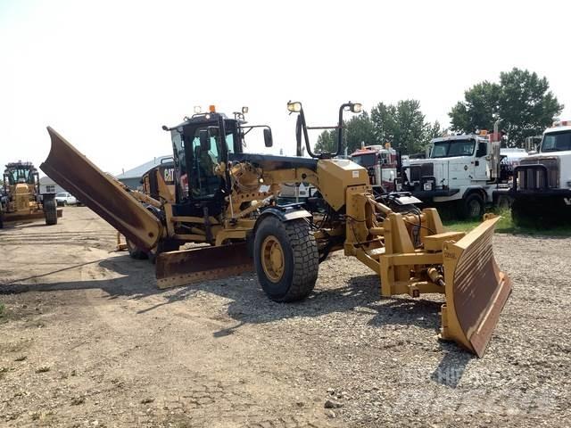 CAT 140M AWD Väghyvlar
