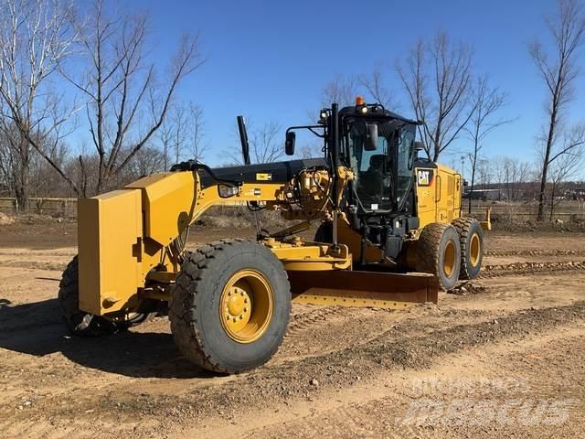 CAT 140M3 Väghyvlar