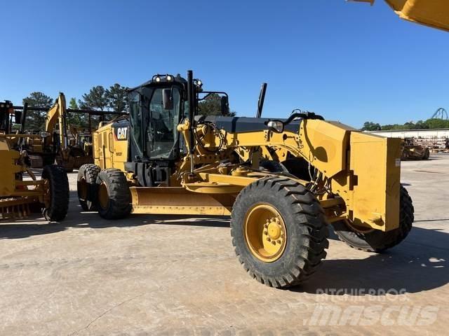 CAT 140M3 Väghyvlar