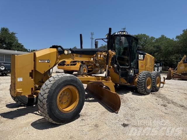 CAT 140M3 Väghyvlar