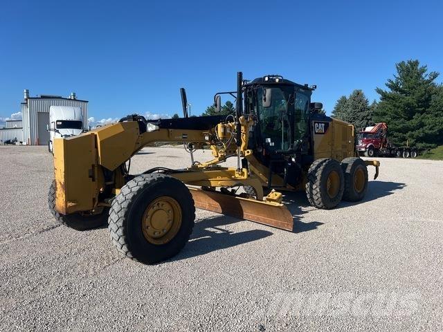 CAT 140M3 AWD Väghyvlar
