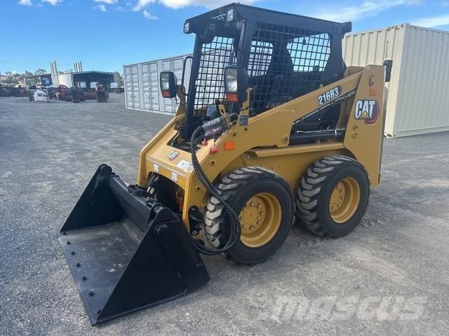 CAT 216B3 Kompaktlastare