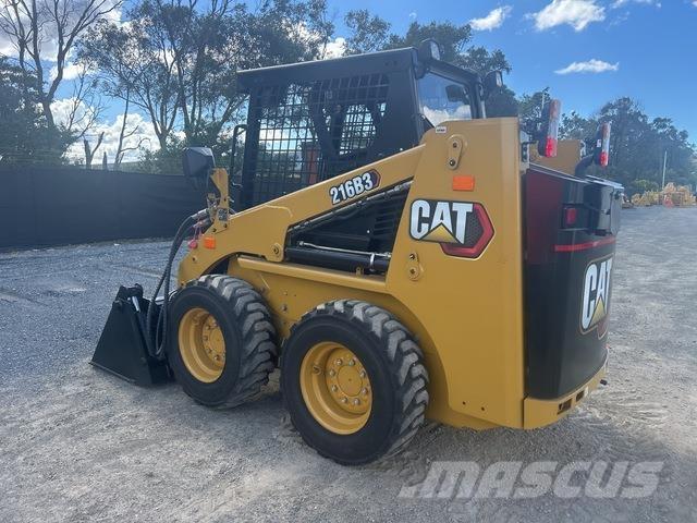 CAT 216B3 Kompaktlastare