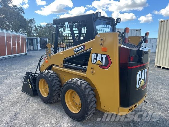 CAT 216B3 Kompaktlastare