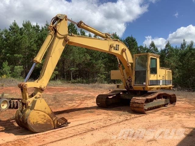 CAT 225 Bandgrävare